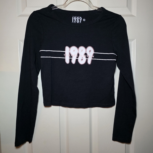 Taylor Swift 1989 (taylors version) Long Sleeve Baby tee size Medium - Picture 1 of 5